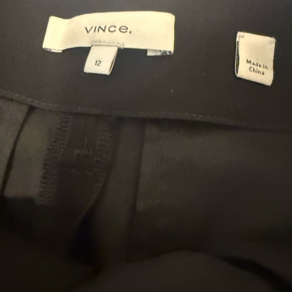 Vince Black Pleated Dress Shorts Women’s Size 12 Tailored High Waist - Picture 4 of 8